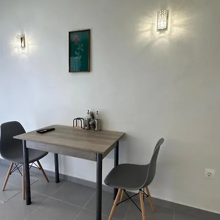 Apartment Lemonia