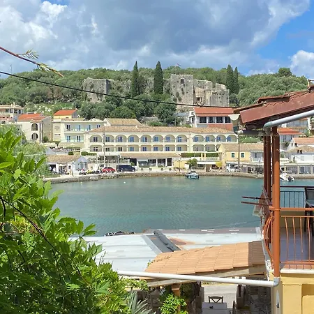 Lemonia Apartment